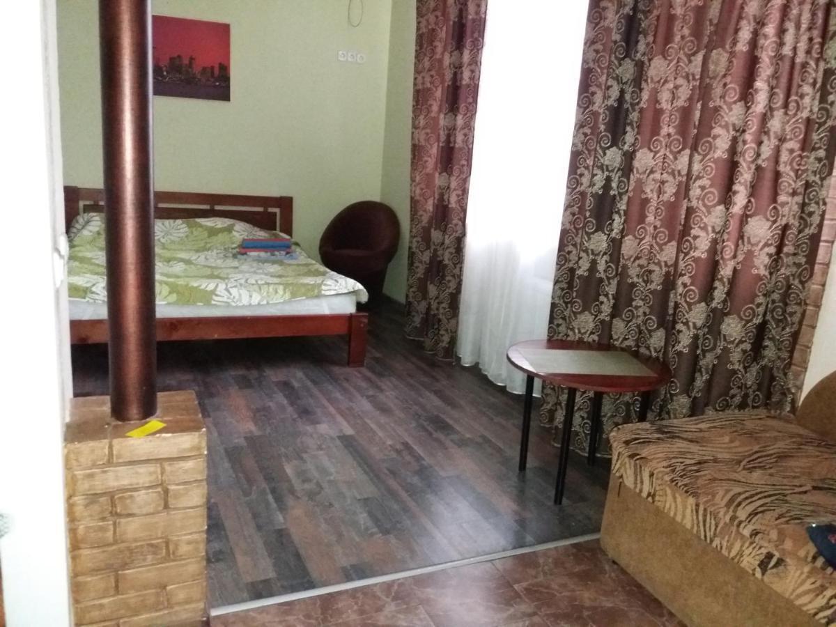 Студия На Черeмушках Appartamento Odessa Esterno foto